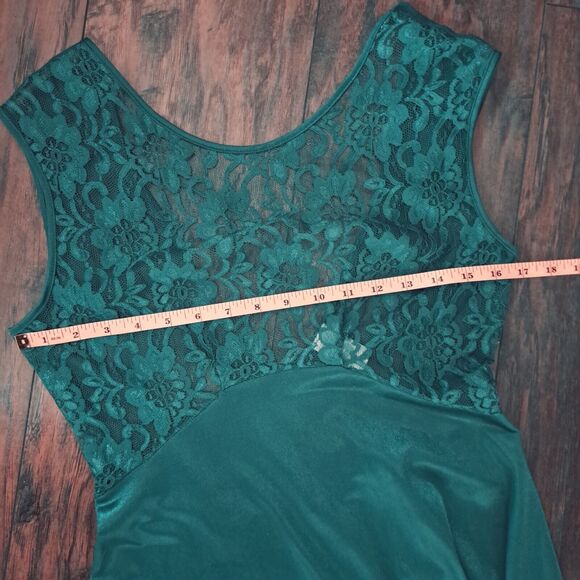 VTG Adonna Nightgown Slip Dress Med Green Sheer Lace Bodice Crisscross Coquette - Picture 10 of 14